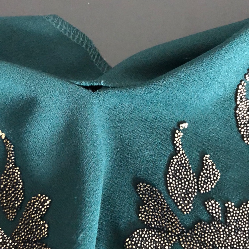 !!Calvin Klein Green And Gold V Neck Dress Size16W - Picture 7 of 7